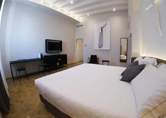 Palazzo Marina トラーニ